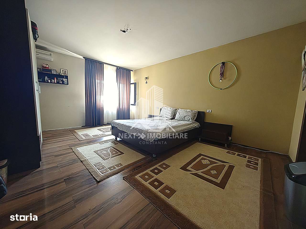Pensiune Eforie Nord 17 camere plus spatiu comercial-9
