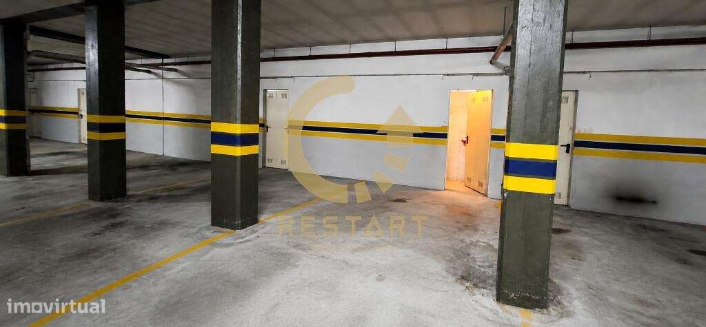 Apartamento T2, Garagem e Arrumos | Valongo-45