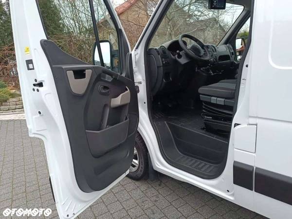 Renault Master 2.3  150ps. - 30