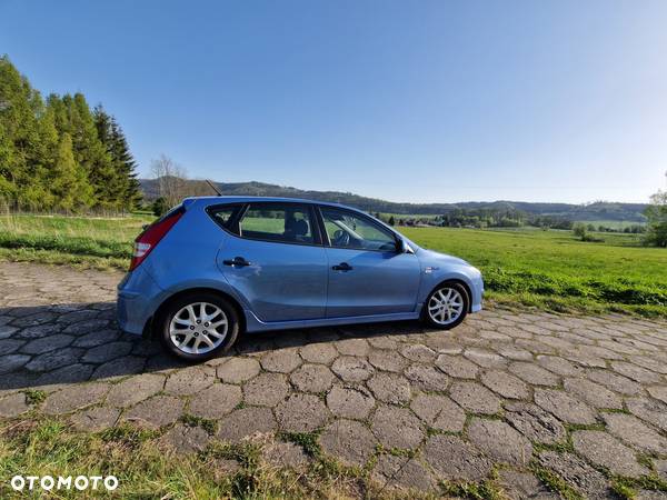 Hyundai I30 1.6 CRDI blue Classic - 12