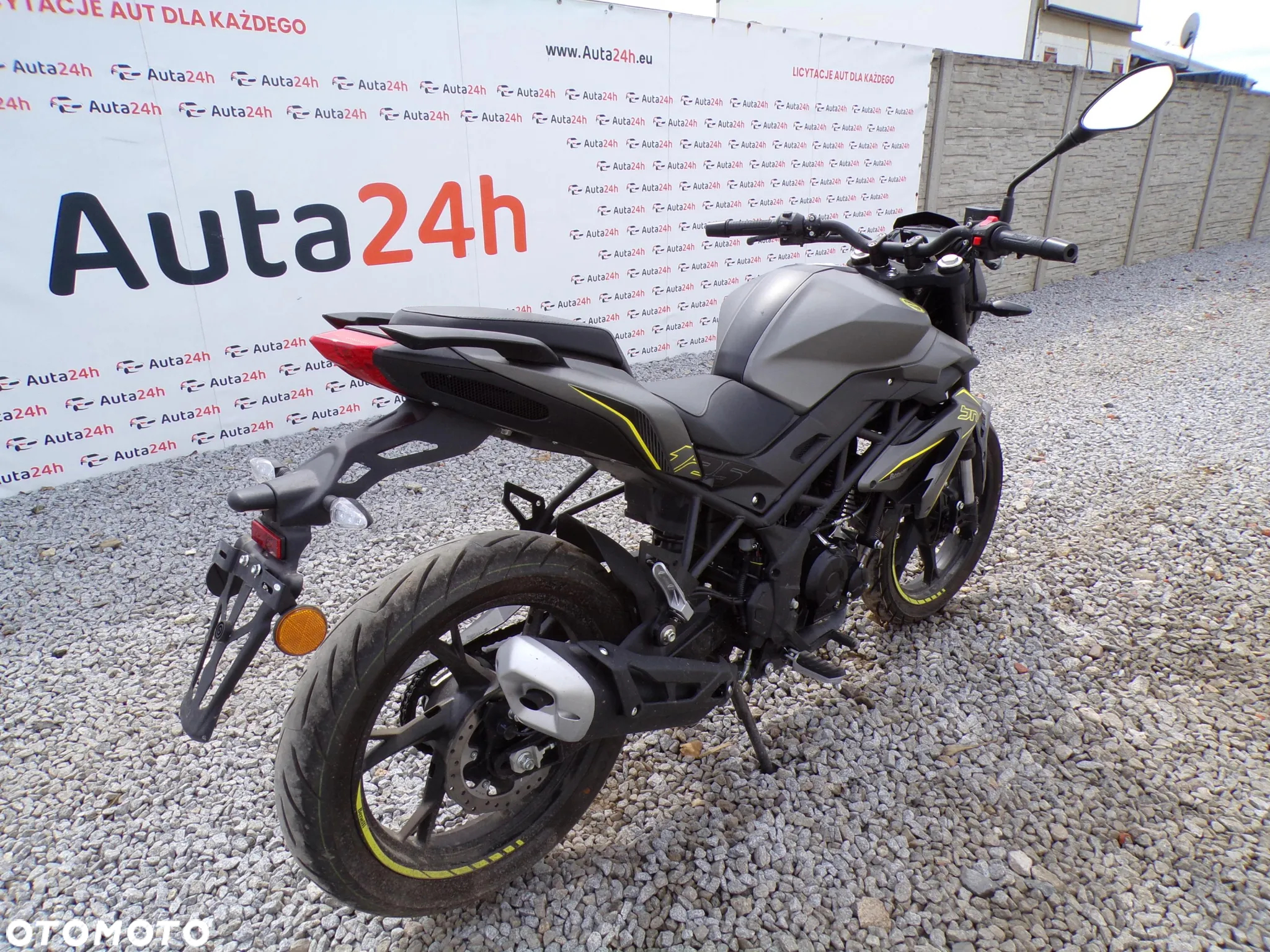 Benelli BN 125 - 8