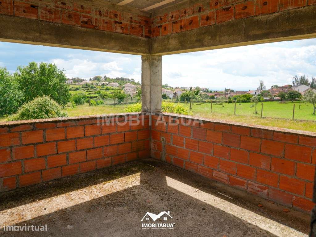 Propriedade de 4Ha com Moradia para reconstruir-16