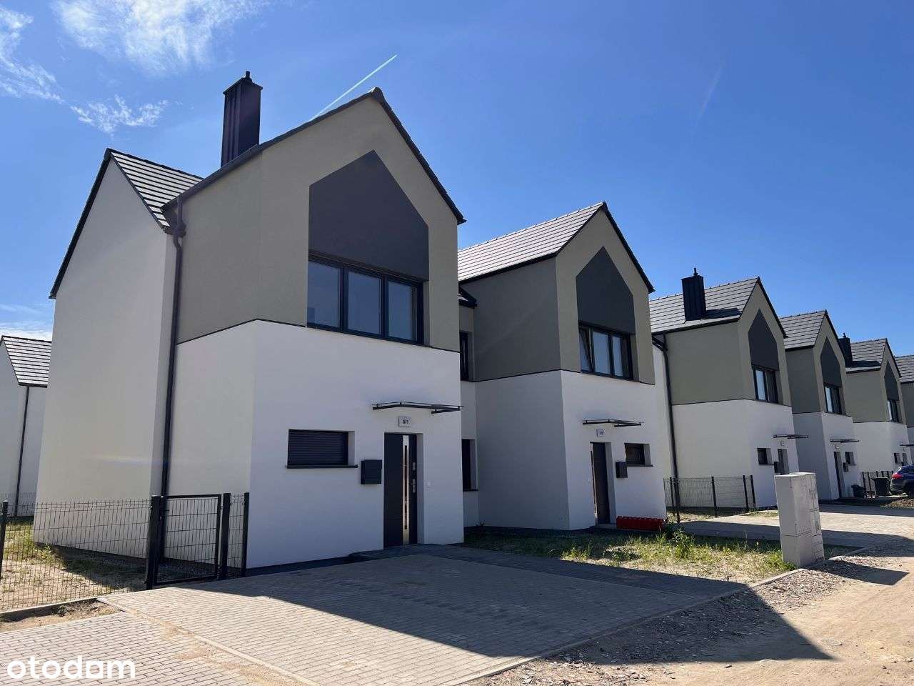 Dom 87,43 m2 + działka 250 m2 + poddasze - Pełny obrazek: 2/13