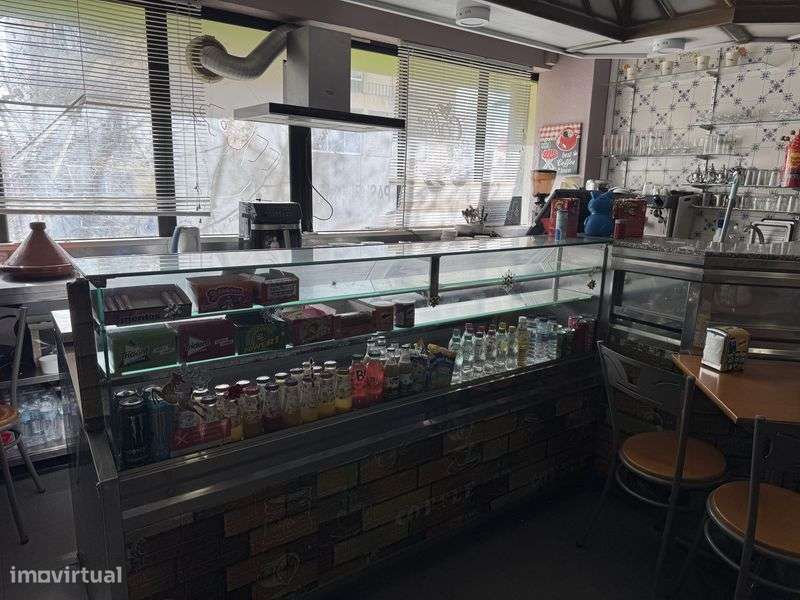 Arrenda-se Café Pronto a Funcionar - Grande imagem: 4/7