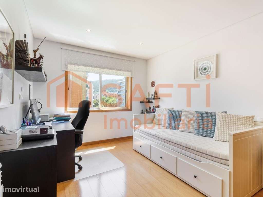 Apartamento T3 em Fraião-Braga-16