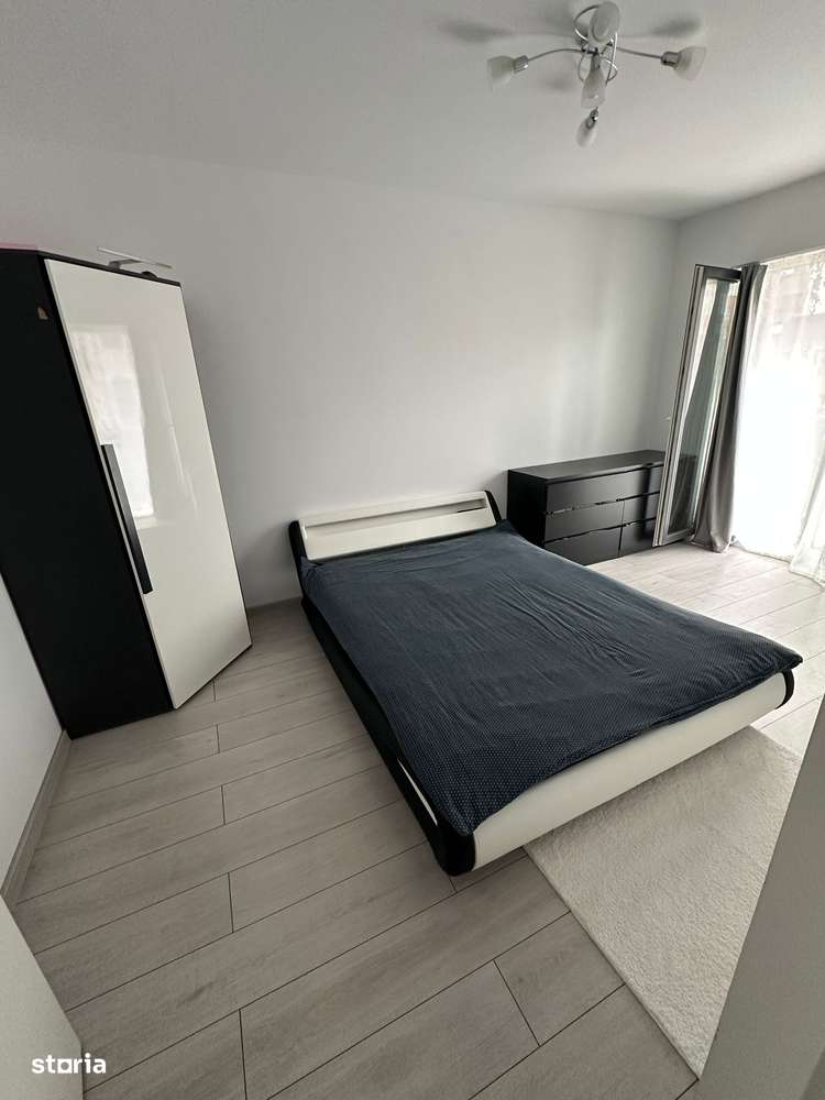 Apartament cu 3 camere,bloc nou  de cărămidă - Imagine principală: 3/12