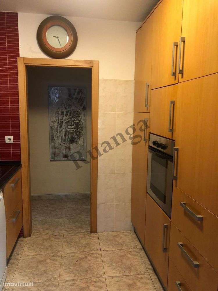 Apartamento T2 R/C para Venda em Vila Nova de Santo André-10