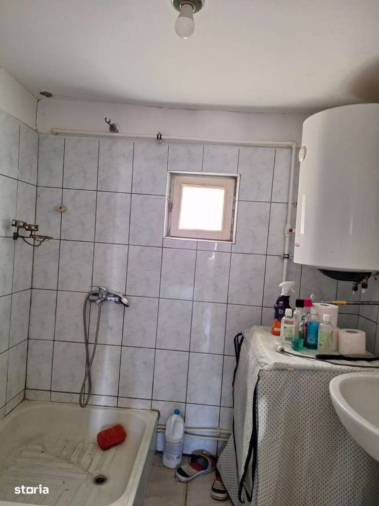 Casă 6 camere de vânzare în Frumușani, aproape de București-17