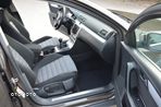 Volkswagen Passat Alltrack 2.0 TDI 4Motion BlueMotion Tec - 12