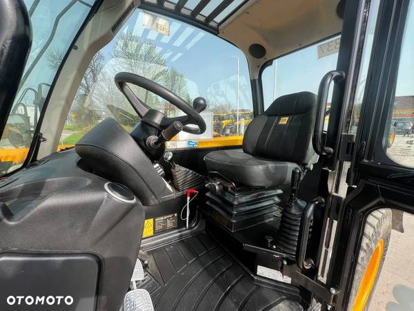 JCB 531-70 | 2018 Rok | 75 km | 2050 MTH - 10