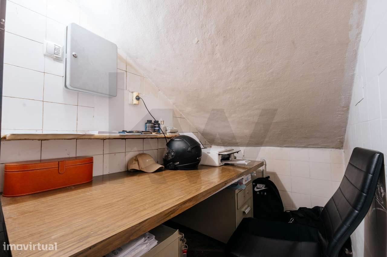 Trespasse de Restaurante Equipado e Remodelado na Rua dos Combatentes,-20
