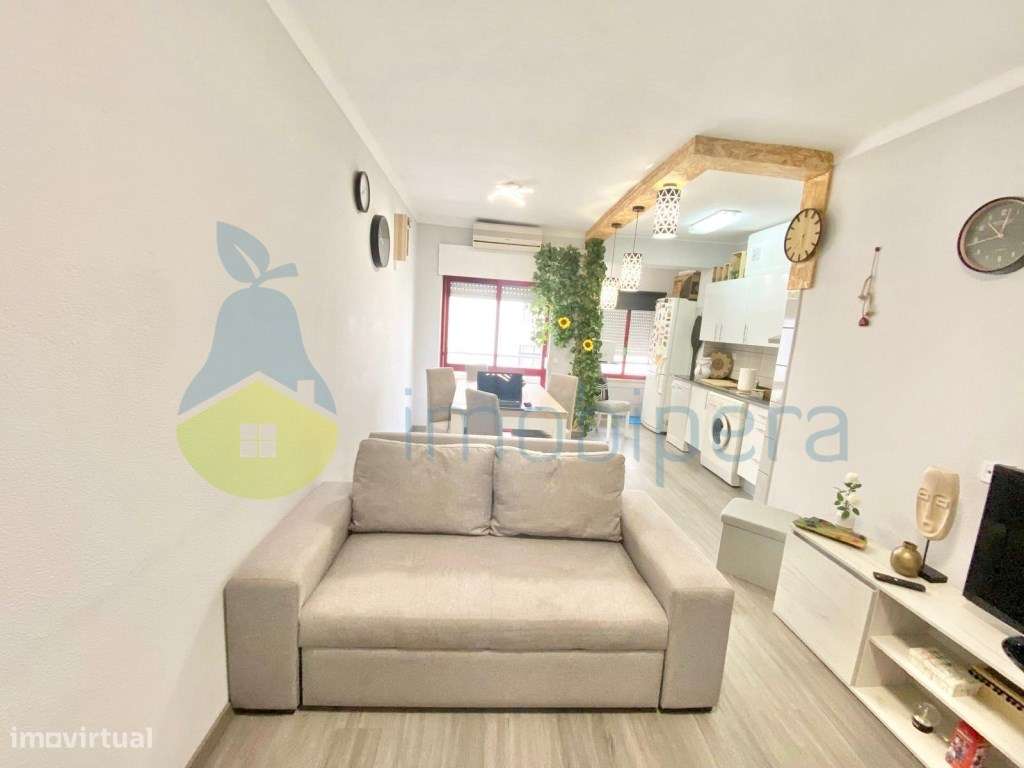 Apartamento T1 em 2º linha de praia a apenas 2 minutos a pé da praia! - Grande imagem: 3/13