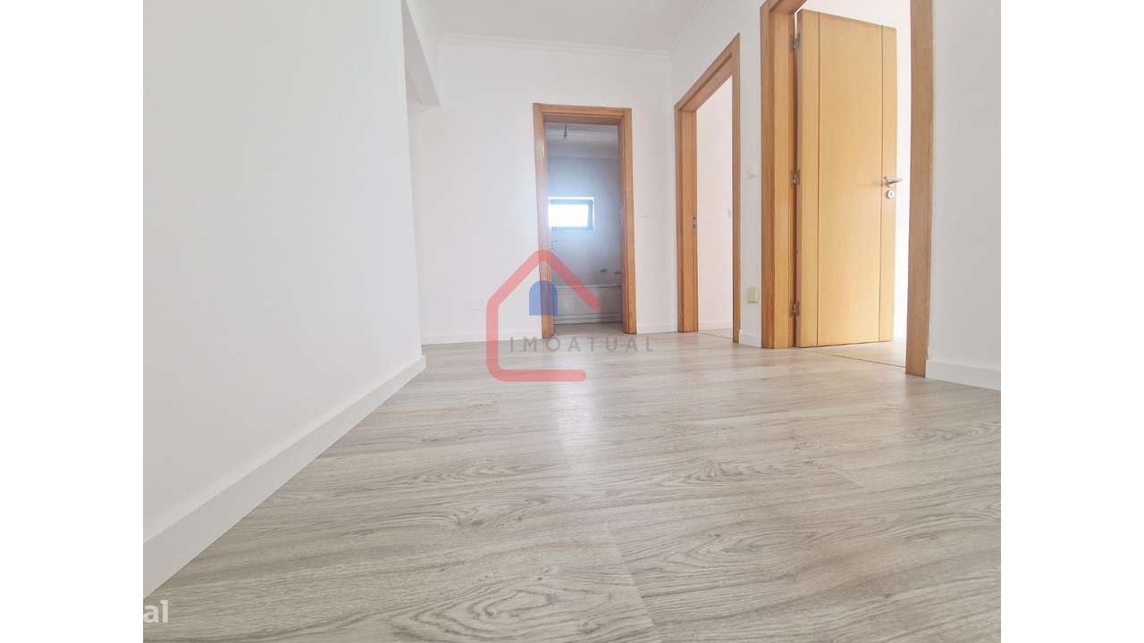 Moradia Isolada em Almada-18