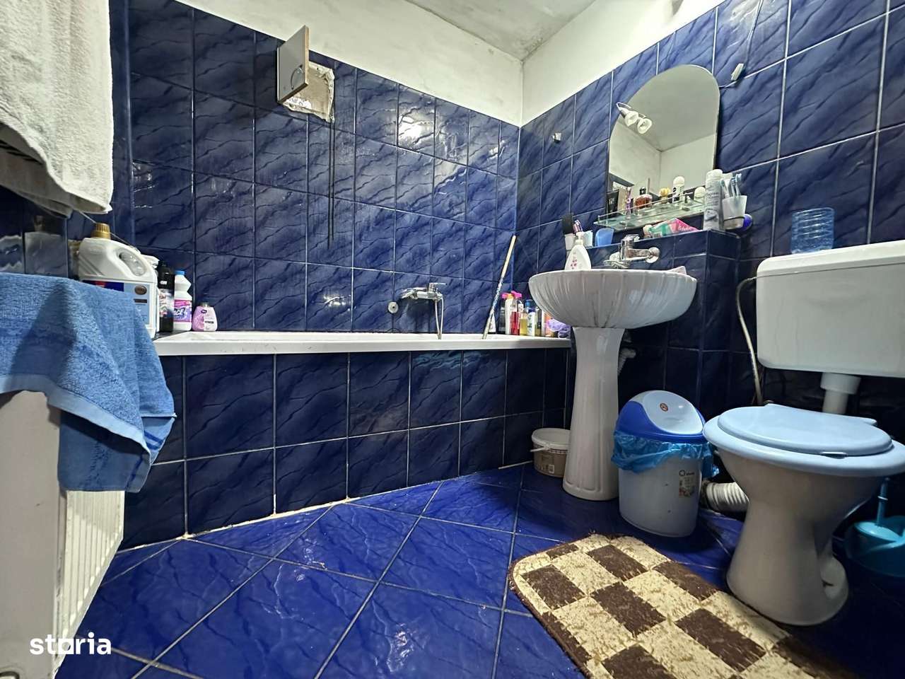 Apartament spațios cu 4 camere de vânzare!-13