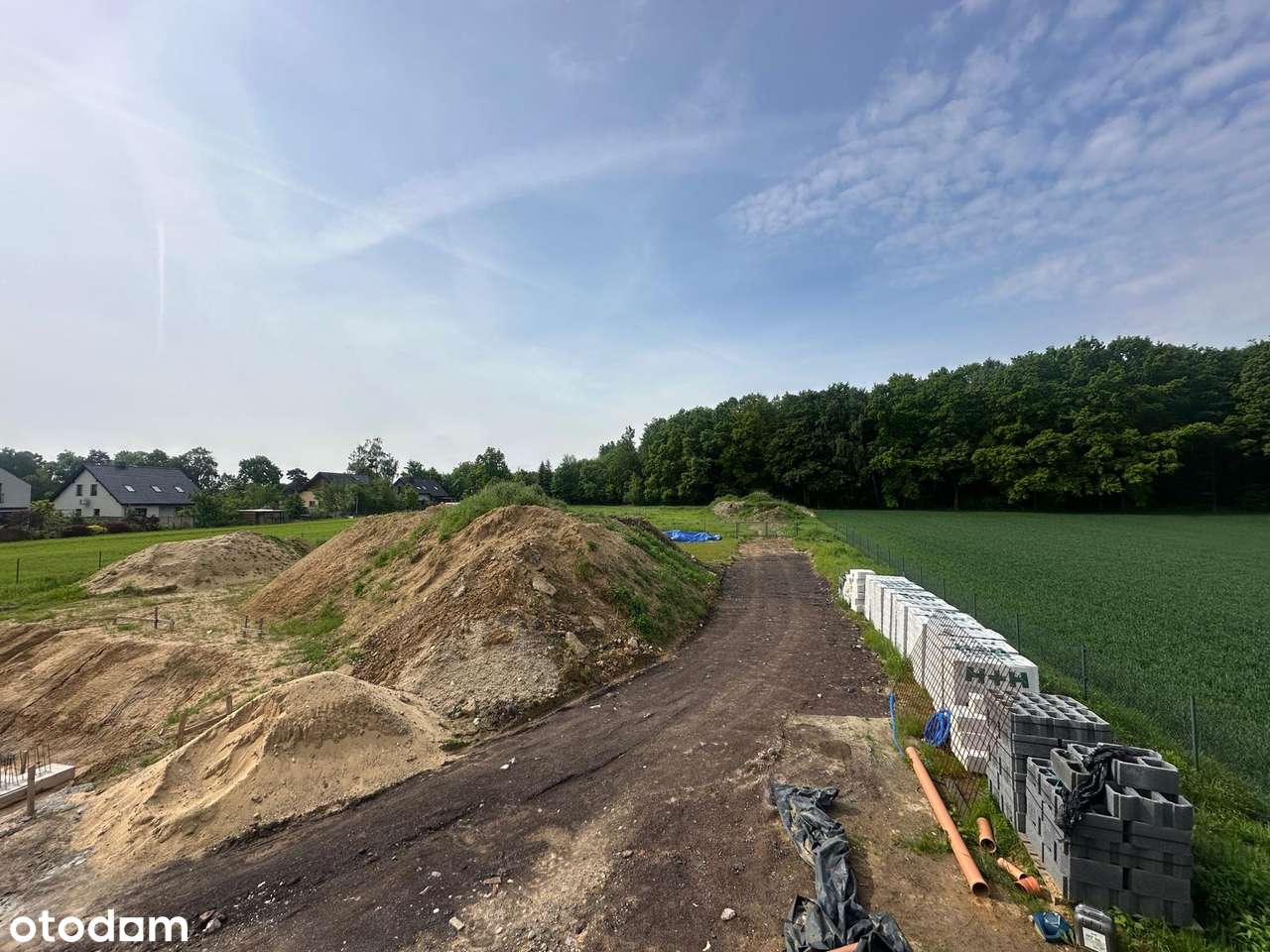 TEREN INWESTYCYJNY 6000 m² Z GOTOWYM BUDYNKIEM-16