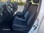 Toyota Auris 1.6 Premium - 18