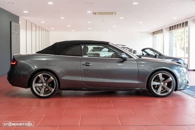 Audi A5 Cabrio 2.0 TDi S-line - 29