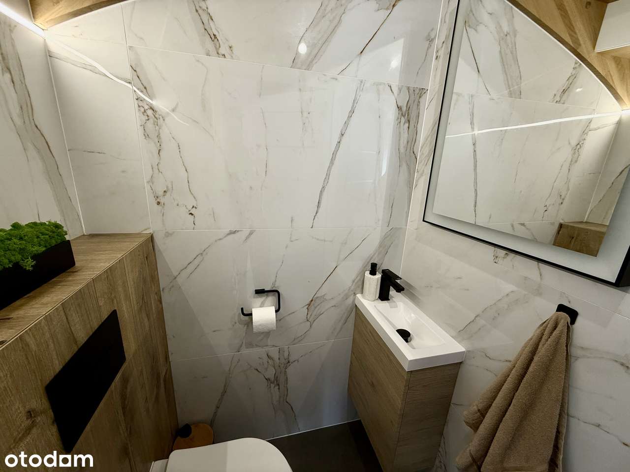 Pięknie urządzony dom w zabudowie szeregowej + działka na garaż-6