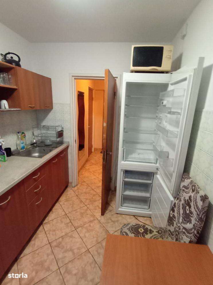 2 Camere Teatrul Masca, 7/10, Bloc Reabilitat, 5 min. Metrou - Imagine principală: 1/15