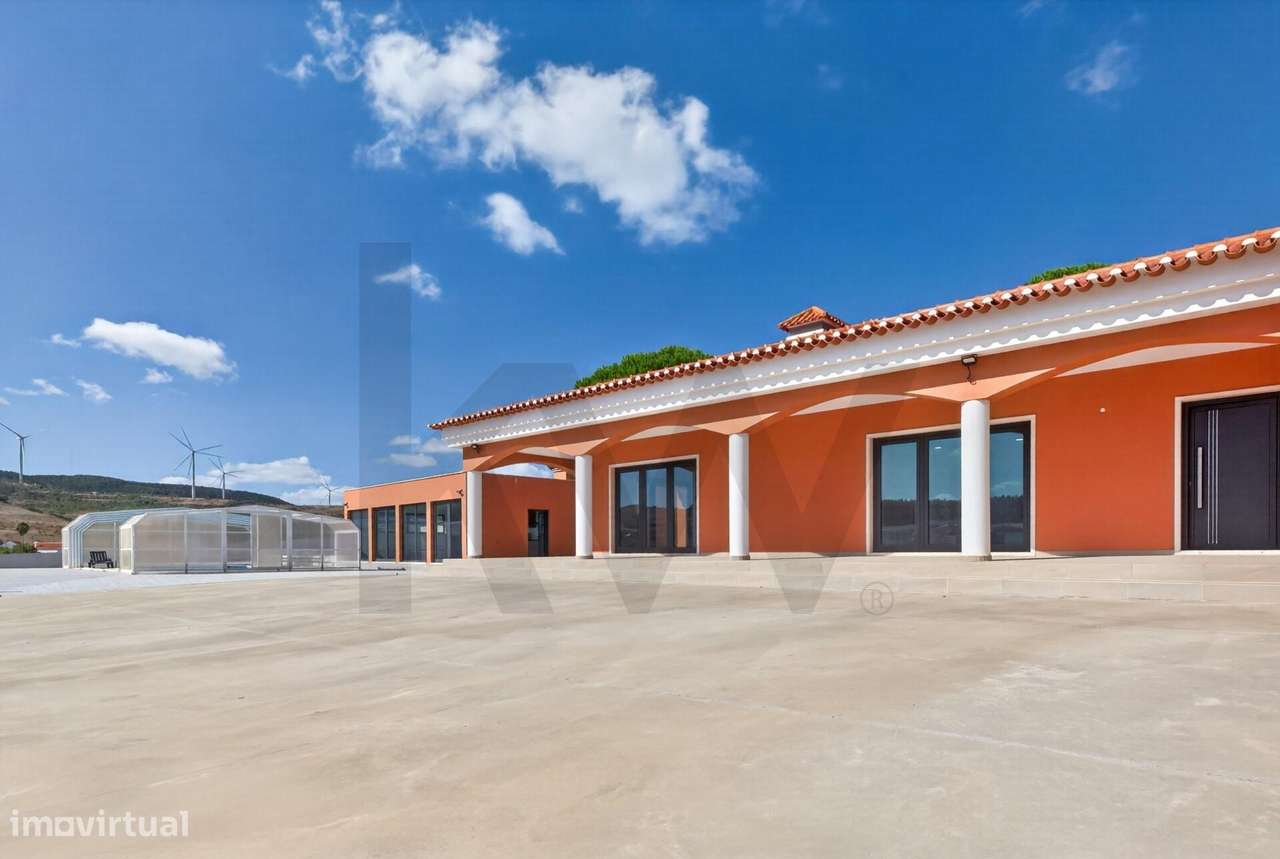 Moradia T5 com piscina e mais de 8.000 m2 de terreno | Seramena, Sobra-19