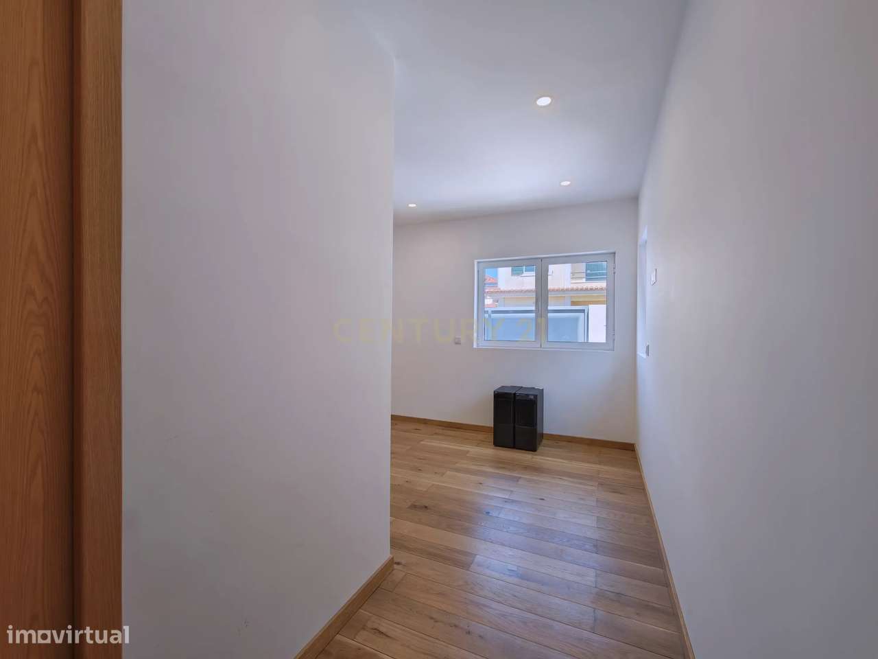 Moradia Contemporânea T3 + Escritório, com Jardim e Painéis Solares em-29