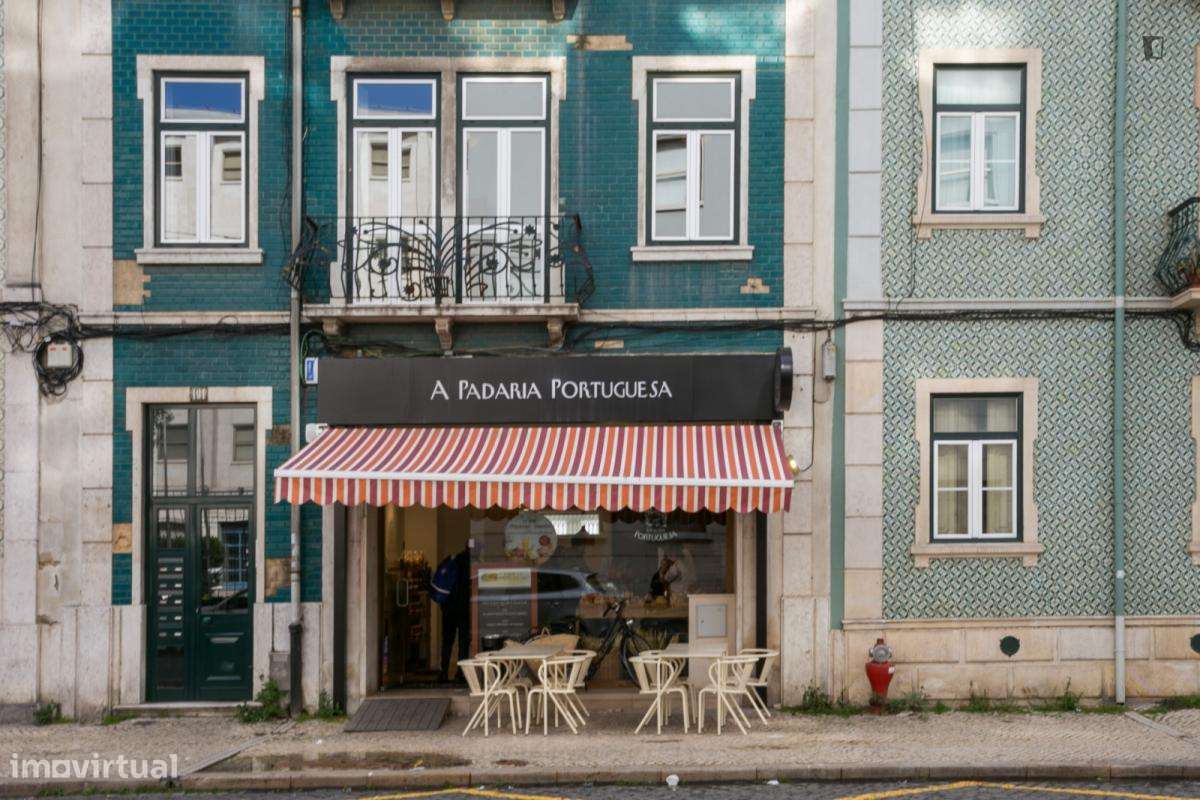 Quarto - localizado em Picoas Lisbon - Grande imagem: 3/10