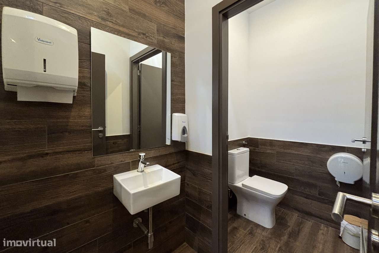 Loja, Viseu, Tondela, Tondela e Nandufe - Grande imagem: 4/21