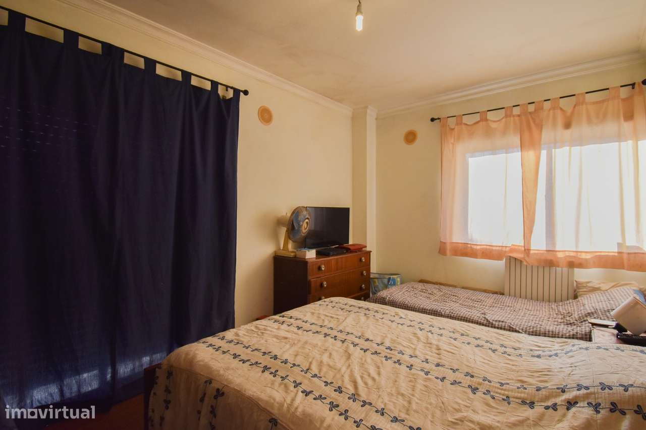 T2 excelente estado no centro de Massamá - Grande imagem: 4/7