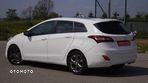 Hyundai I30 Kombi 1.6 CRDI Premium - 24