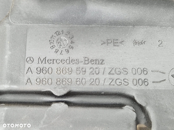 ZBIORNICZEK SPRYSKIWACZY MERCEDES ACTROS MP4   9608696520  9608695920 9608696020 - 4