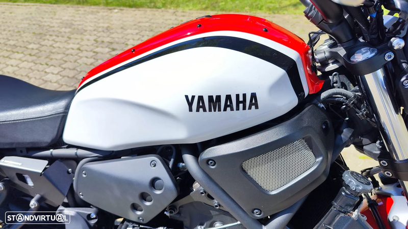 Yamaha XSR 700 - 16