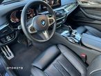 BMW Seria 5 M550i xDrive - 9