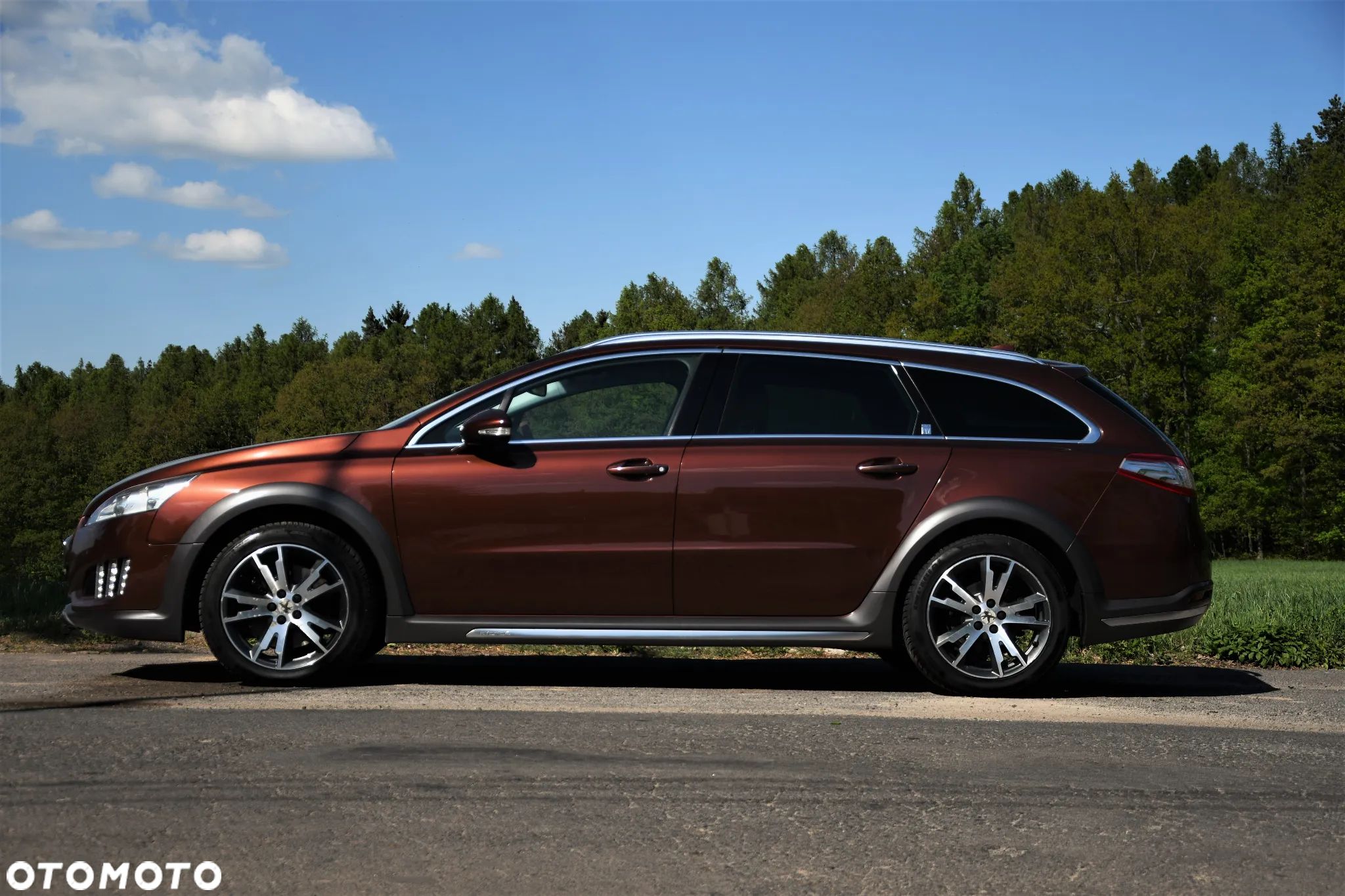 Peugeot 508 RXH Hybrid4 - 1