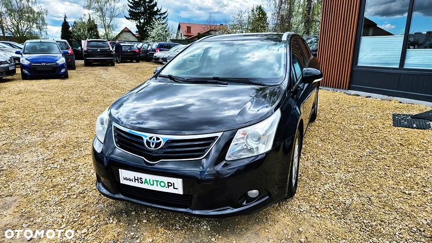 Toyota Avensis 1.8 Premium - 3