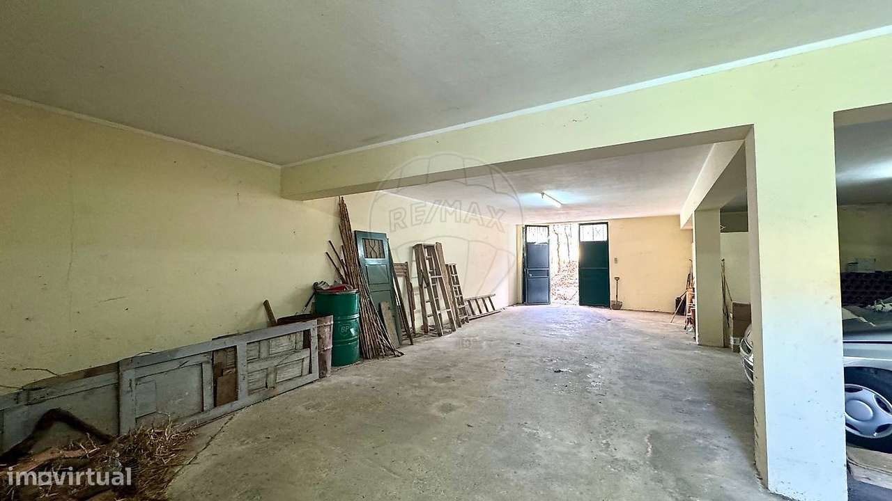 Moradia T4 para venda-36