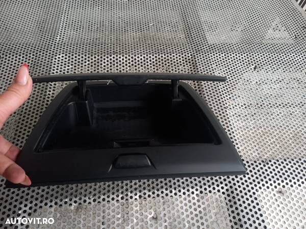 Sertar Bord Torpedou  Bmw  X3 E83 Volan Stanga Dezmembrez - Dezmembrari Arad - 6