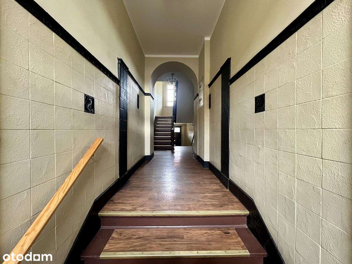 3Pokoje/Mickiewicza/2piętro/niski budynek-16