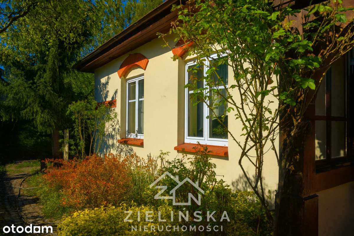 Przestronny dom z pięknym ogrodem-2