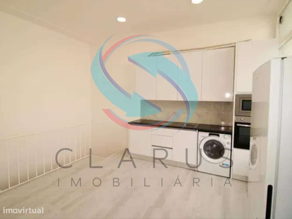 EXCELENTE Espaço Comercial/LOJA à venda no Centro do Laranjeiro - Grande imagem: 4/13