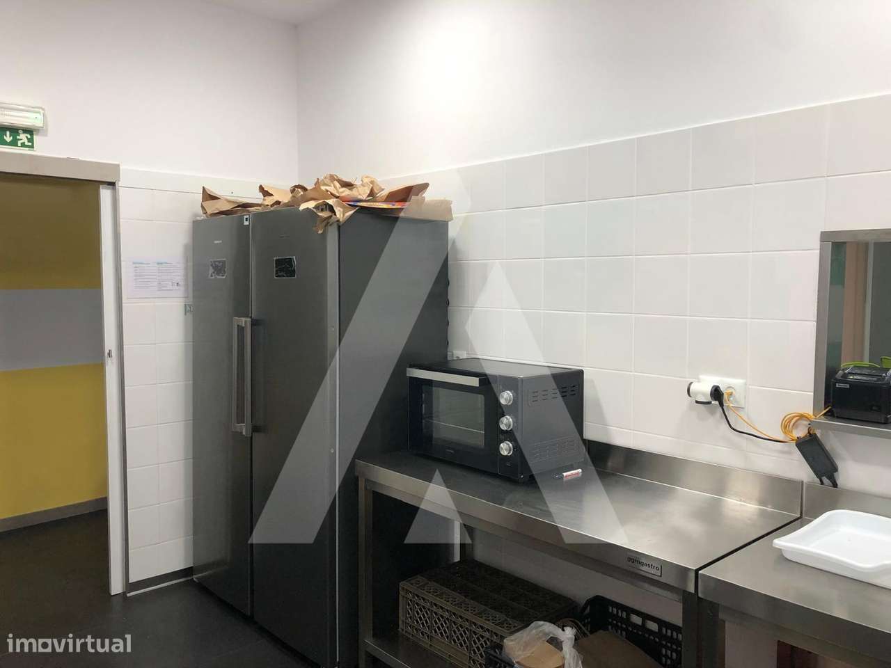 Loja localizada no centro histórico da cidade de Aveiro - Grande imagem: 5/13