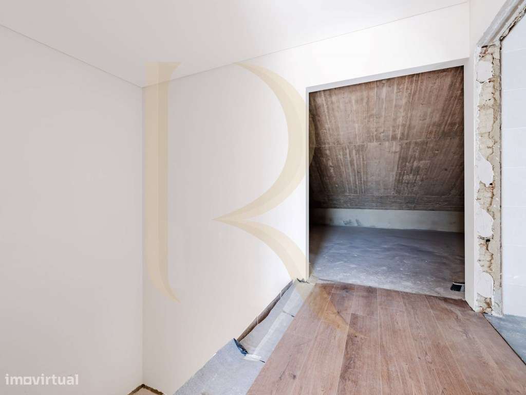 Moradia T4 nova com logradouro nas Paivas - Amora - Seixal-38