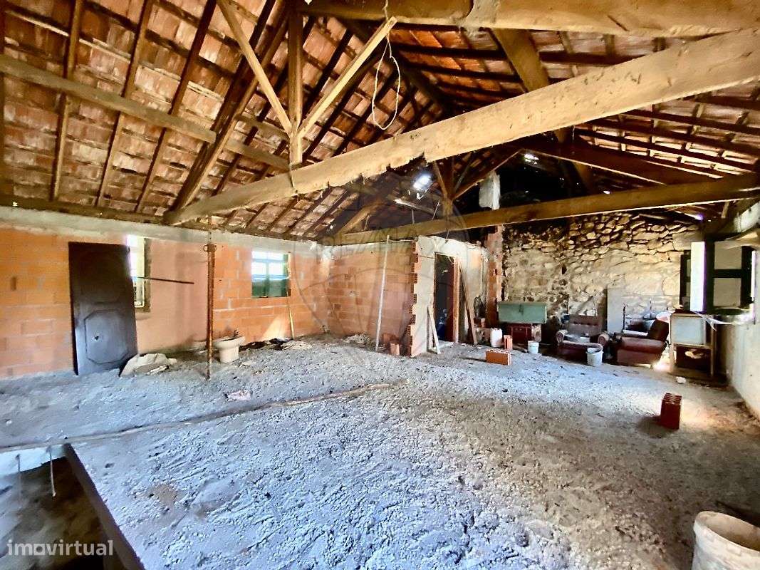 Moradia T0 para venda - Grande imagem: 3/13