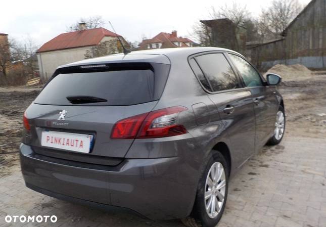 Peugeot 308 1.2 PureTech GPF Allure S&S - 15