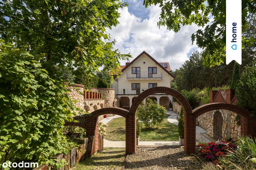 Niezwykła rezydencja z Basztami - Pełny obrazek: 5/20