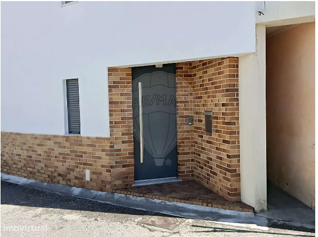 Moradia T2 para venda - Grande imagem: 2/36