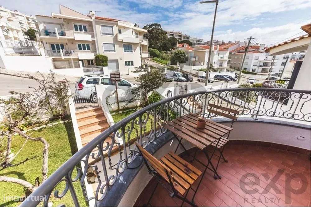 Moradia de 3 pisos com vista mar na Ericeira com Licença de AL - Grande imagem: 4/9