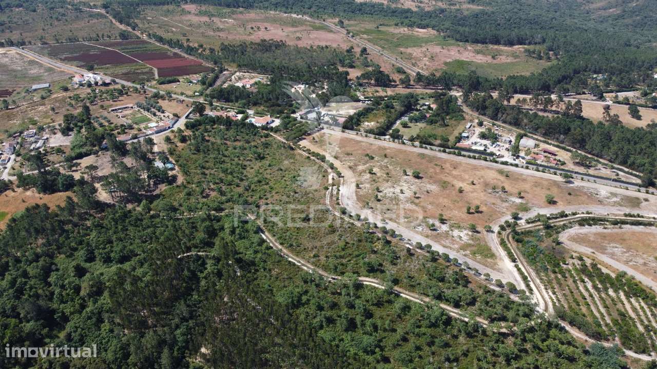 Propriedade com 9 ha a 10 minutos da praia - Grande imagem: 4/17