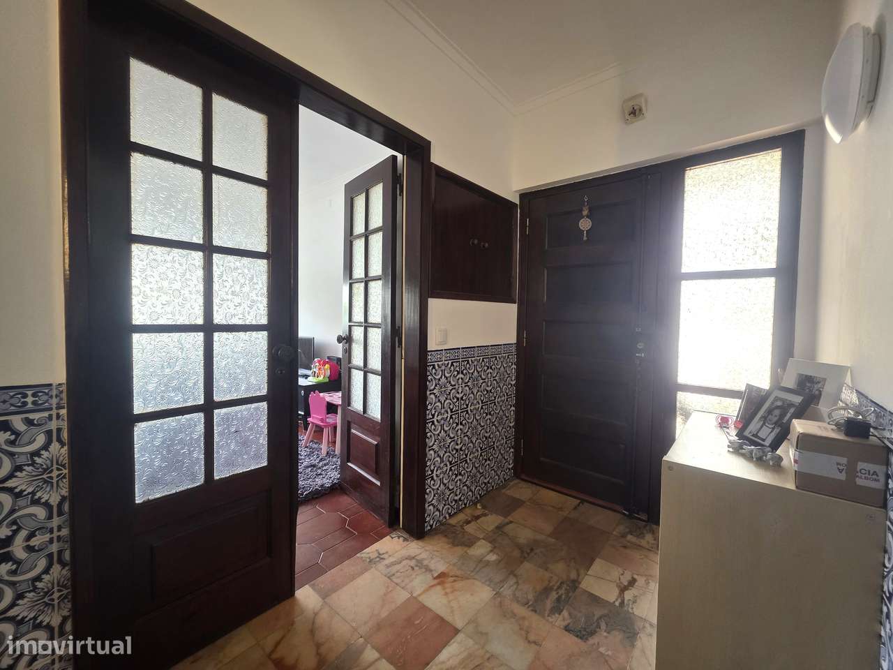Simpático Apartamento T2 em andar de Moradia-31