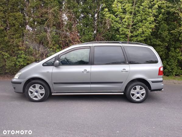 Ford Galaxy 2.8 V6 Ghia - 4