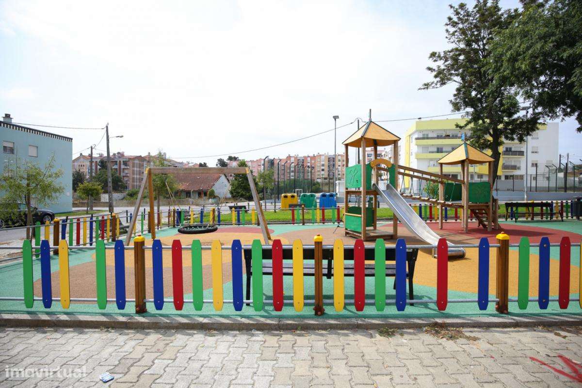 Quarto - localizado em Caparica Lisbon - Grande imagem: 5/7